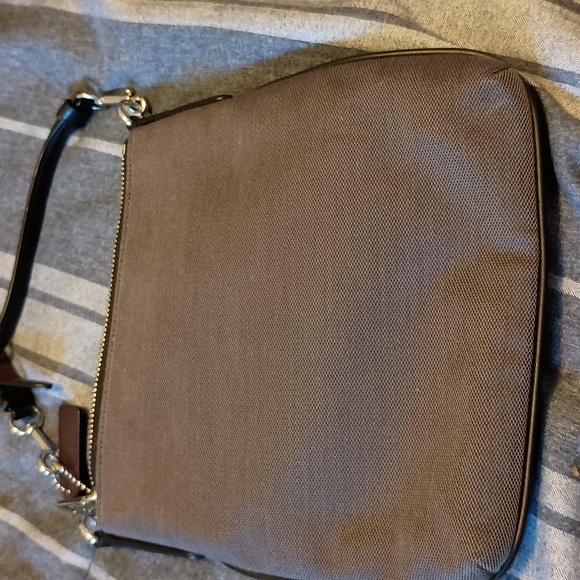 Coach Crossbody - Picture 2 of 4